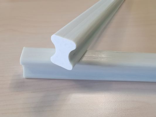 Material de aislamiento eléctrico de barra / tipo I / esquina para inyección de vacío de transformador pultrusión epoxi