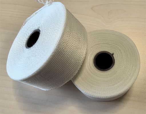 0.13mm espesor cinta aislante de tela de vidrio resistencia a la rotura ≥ 250N/10mm X100mm No alcalino