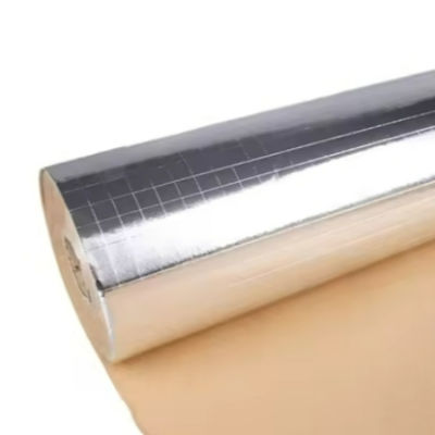 Foliu-Scrim-Kraft con una cubierta de doble cara, un respaldo de papel kraft de 60 g y un peso base de 95 g para aplicaciones de aislamiento