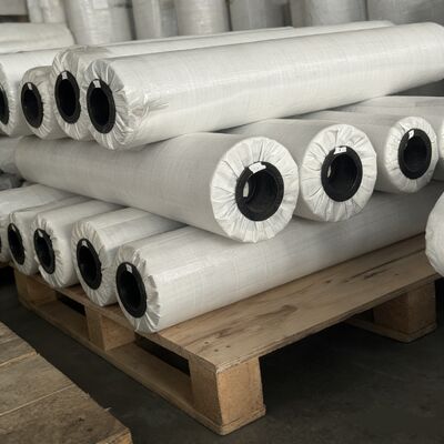 0.18mm Tejido de fibra de vidrio teñido de negro para aislamiento y acabado estético